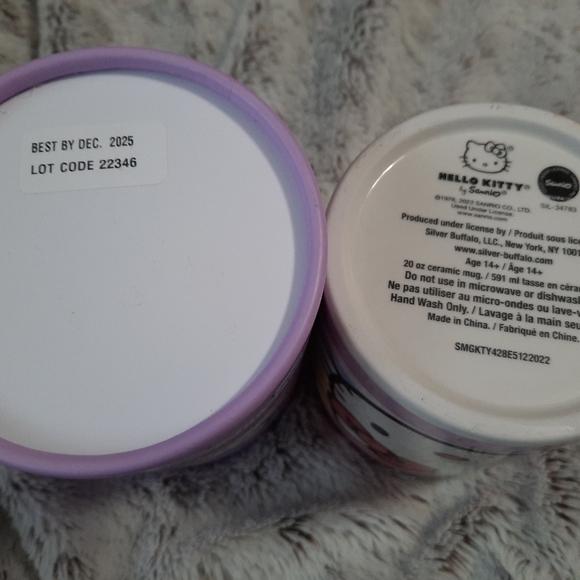 NEW Sanrio Hello Kitty Sweet Chocolate Cocoa Mix Plus 20oz Mug Set Of 2 - Picture 4 of 10